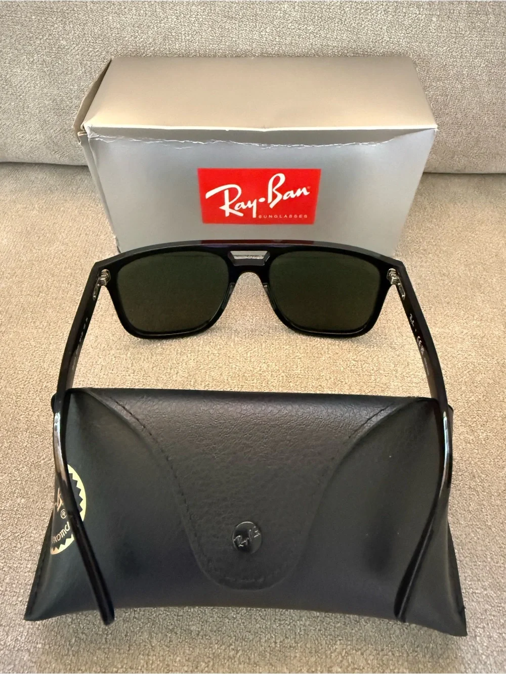Ray-ban Unisex B2213 sunglasses with case & box
